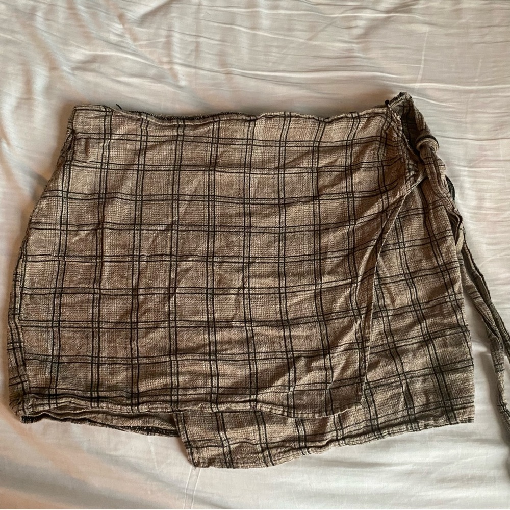 PLT WRAP SKIRT